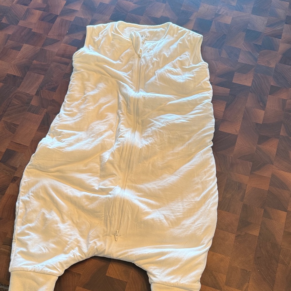 Kyte BABY Cream Sleeveless Sleep Sack